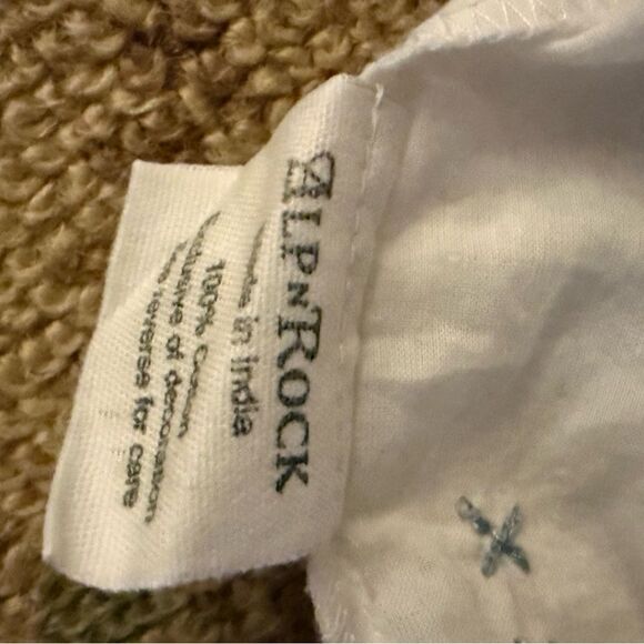 Alp and Rock long sleeve white button down shirt embroidery details NWOT L - Picture 14 of 14